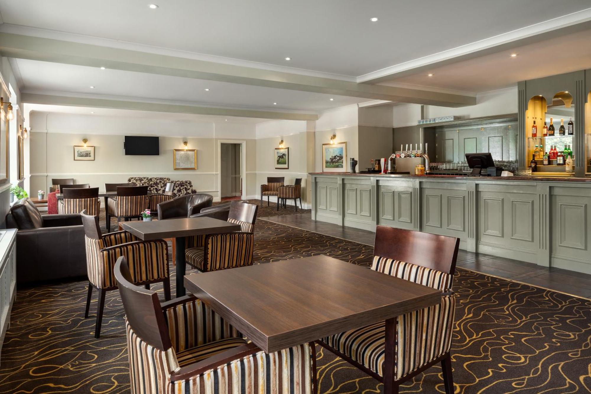 Ramada By Wyndham Cheltenham Golden Valley Luaran gambar